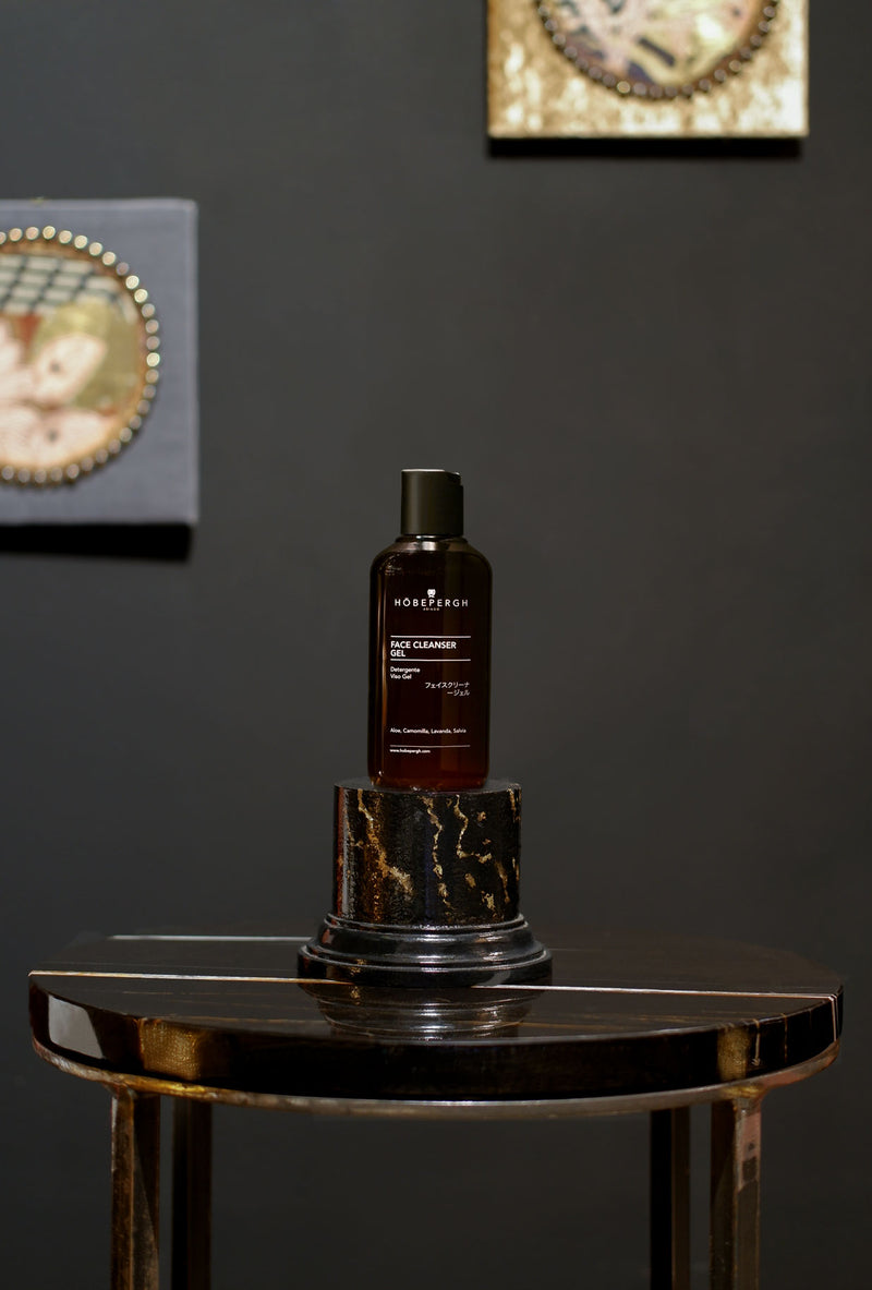 Gel detergente viso struccante di hobepergh con germoglio di riso aloe vera e camomilla