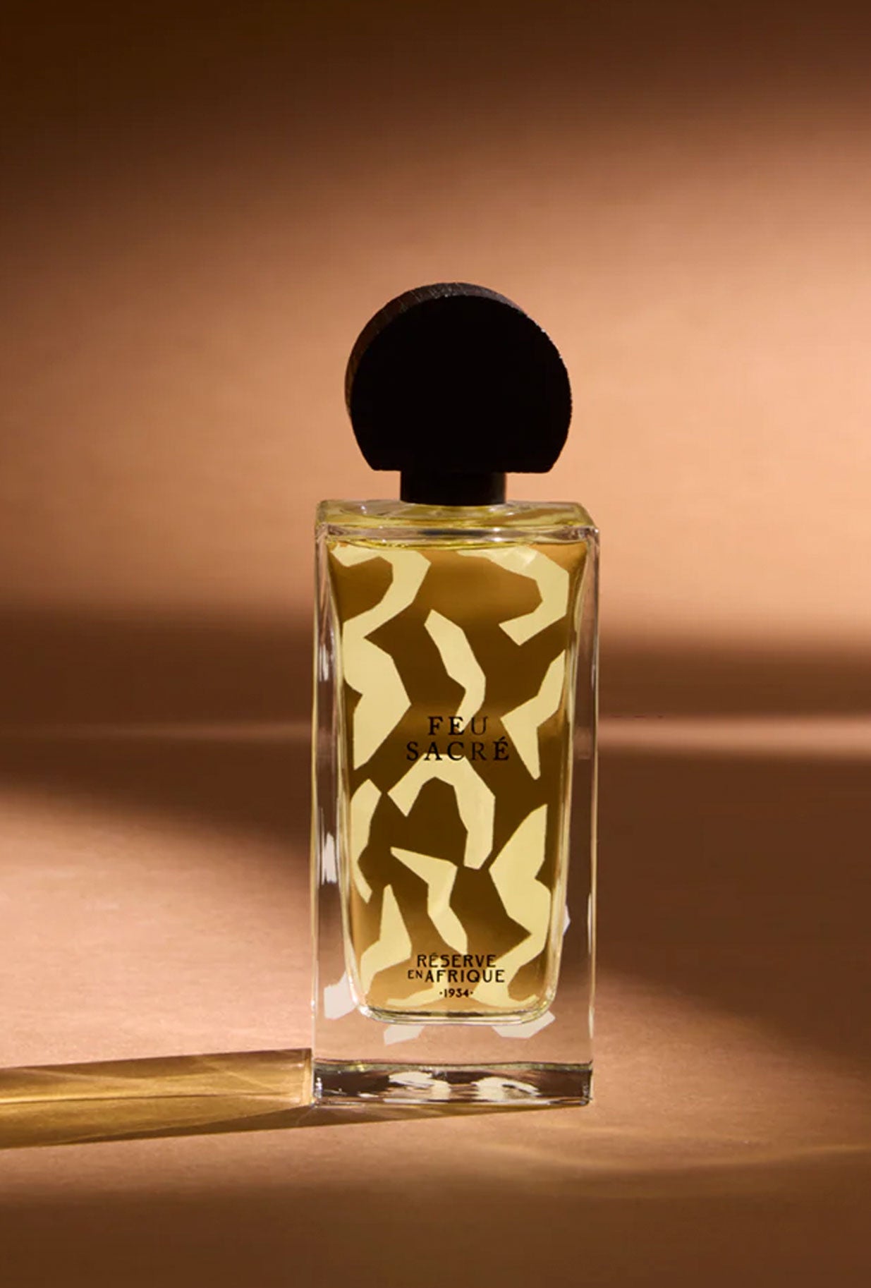 feu sacre è la nuova eau de parfum 100ml di mysticum fragrances