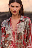 Camicia Glamour Red Paisley interpreta appieno lo stile bohémien di Mes Demoiselles Paris