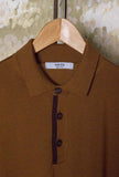 Polo in Maglia Extra-fine di 39 Masq realizzata in lana vergine dalla texture extra-fine nella sofisticata tonalità Tobac da Uomo