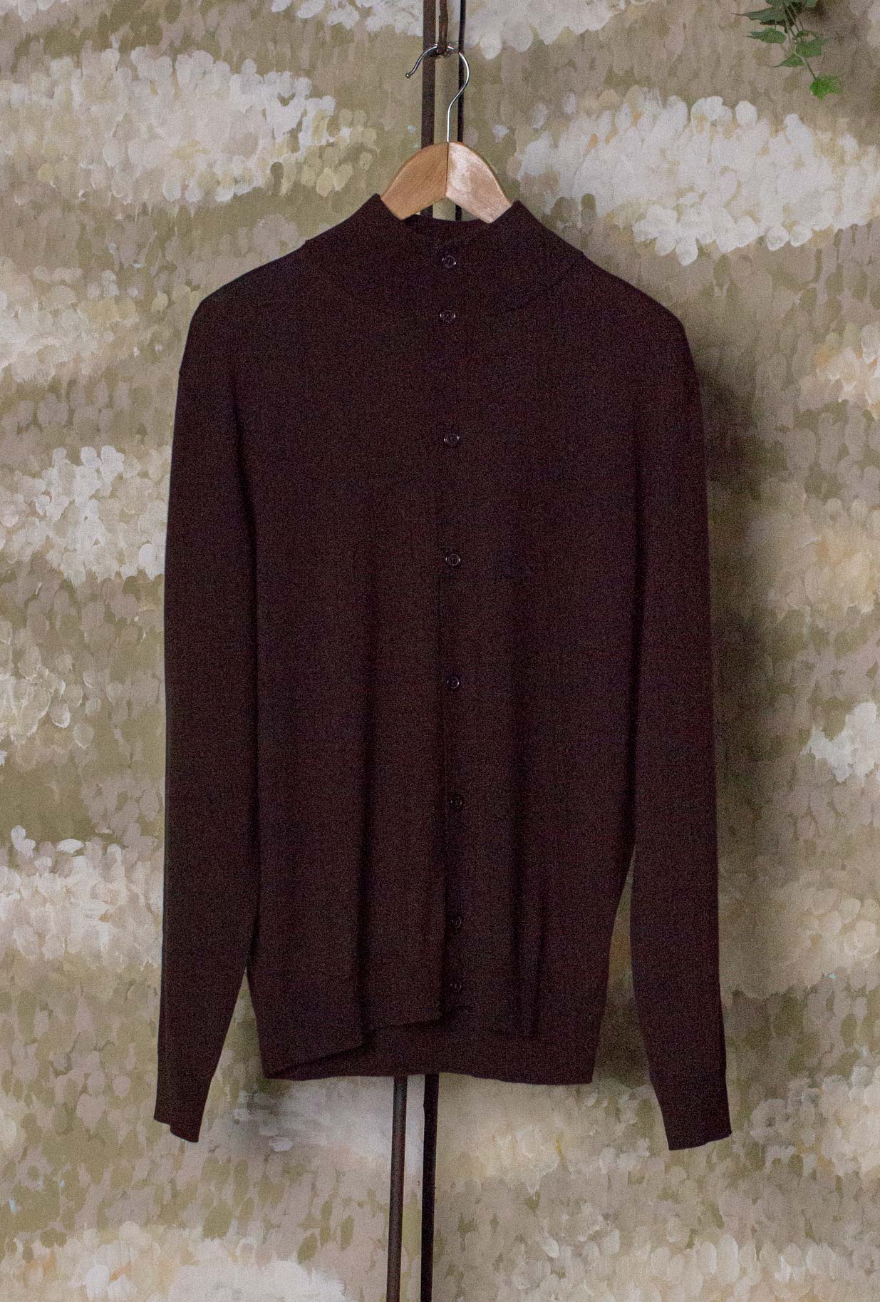 Bomber Knit in Maglia Extra-fine di 39 Masq realizzata in lana vergine dalla texture extra-fine nella profonda tonalità Moro