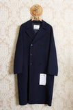 Amaranto presenta il nuovo cappotto lungo overcoat da uomo doppiopetto in panno di lana e cashmere blu