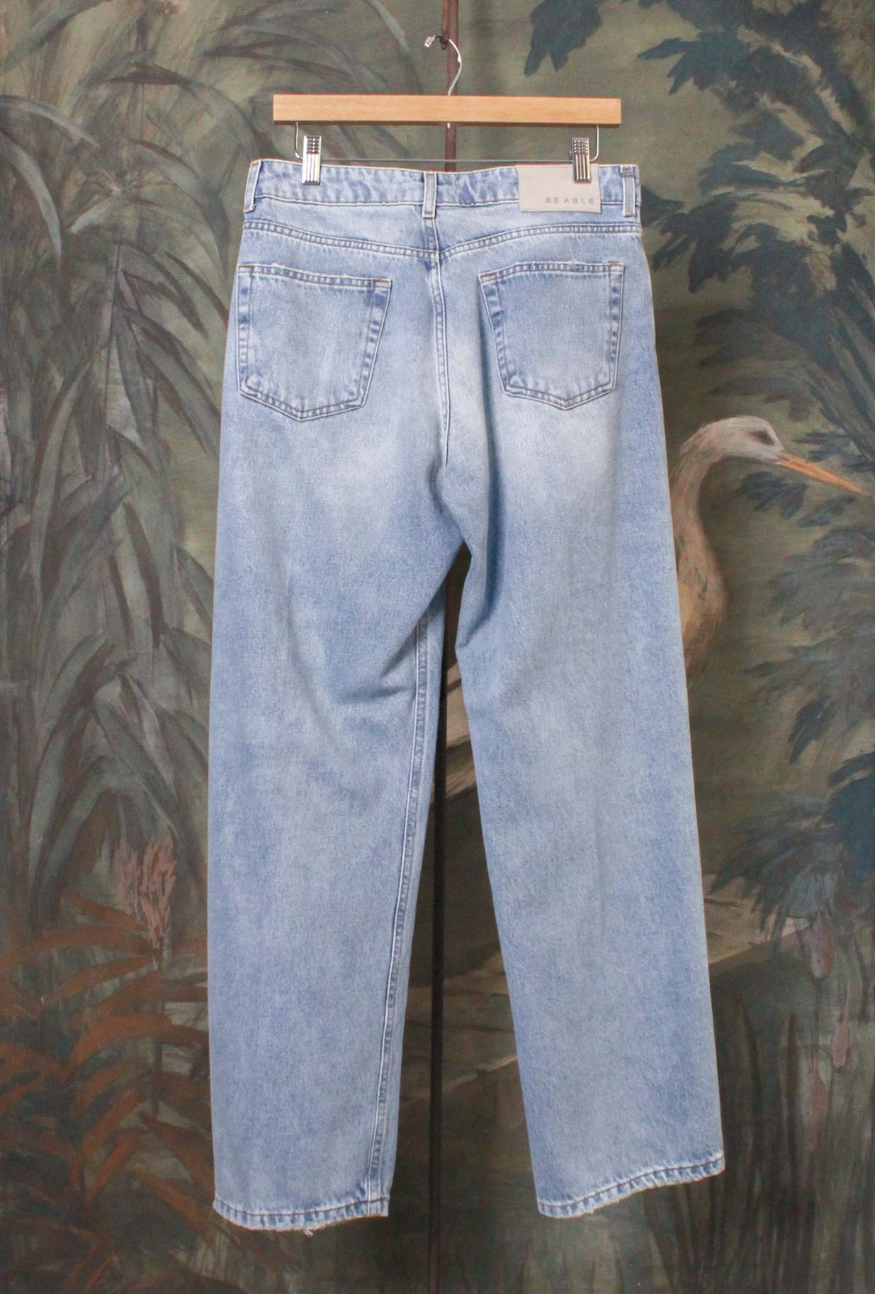 Jeans Elliot firmato Be Able esaltata dal trattamento Stone Washed nell’inedita tonalità Light Denim da Uomo