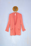 Be Limousine presenta il nuovo blazer in lurex color corallo collezione donna PE23