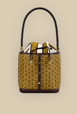 La nuova Borsa Secchiello Bouquet di Via Mail Bag è l’accessorio perfetto per aggiungere un tocco Glamour ai tuoi look Spring Summer
