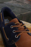 Mocassino bicolor twins realizzata in pregiata pelle martellata brown-blue Camper