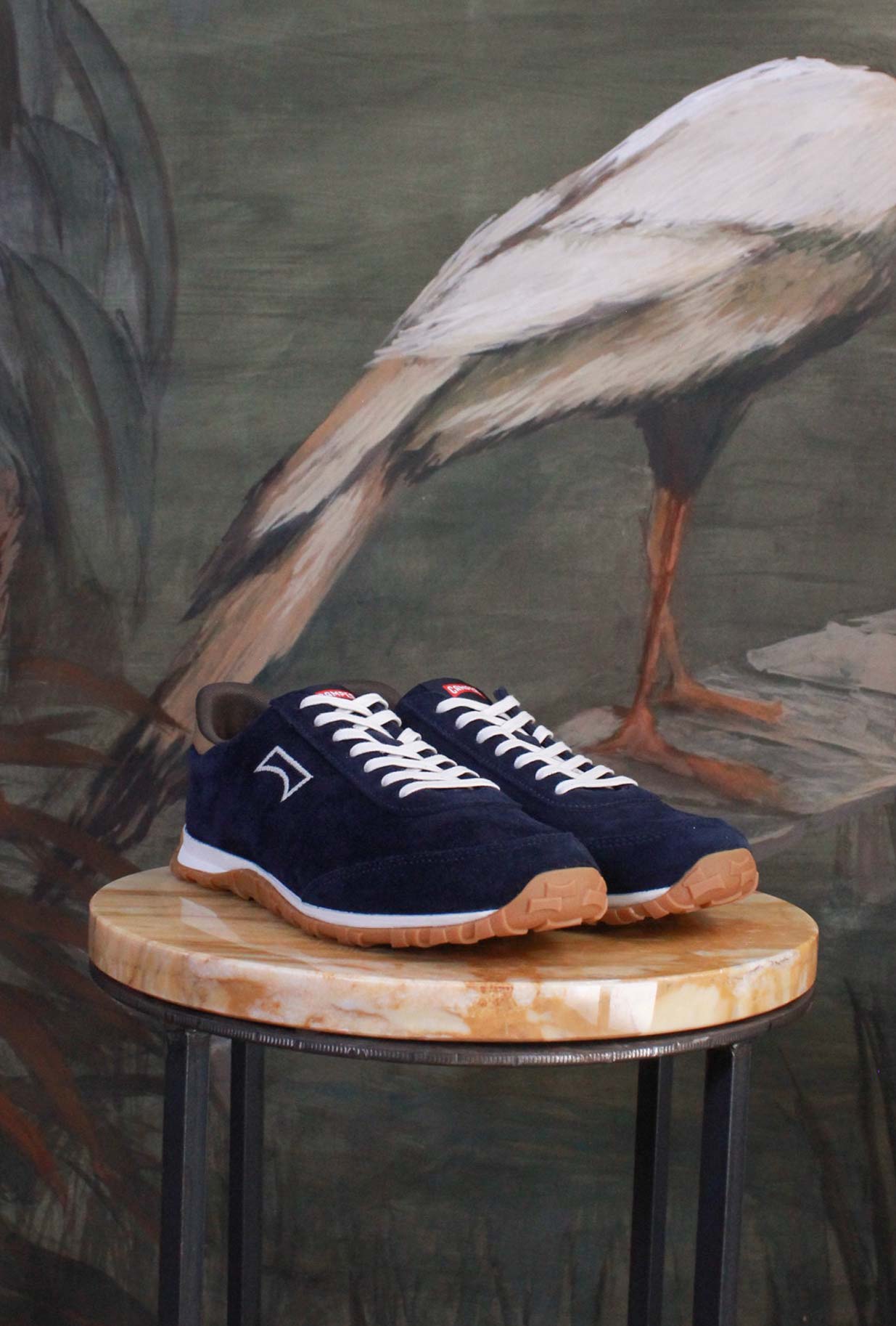 Sneakers Drift Walk Night Blue di Camper rappresentano in pieno la dinamicità dell’uomo moderno e cosmopolita 