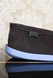 Mocassino Wagon da uomo di camper lab in suede marrone con suola in gomma blue sky