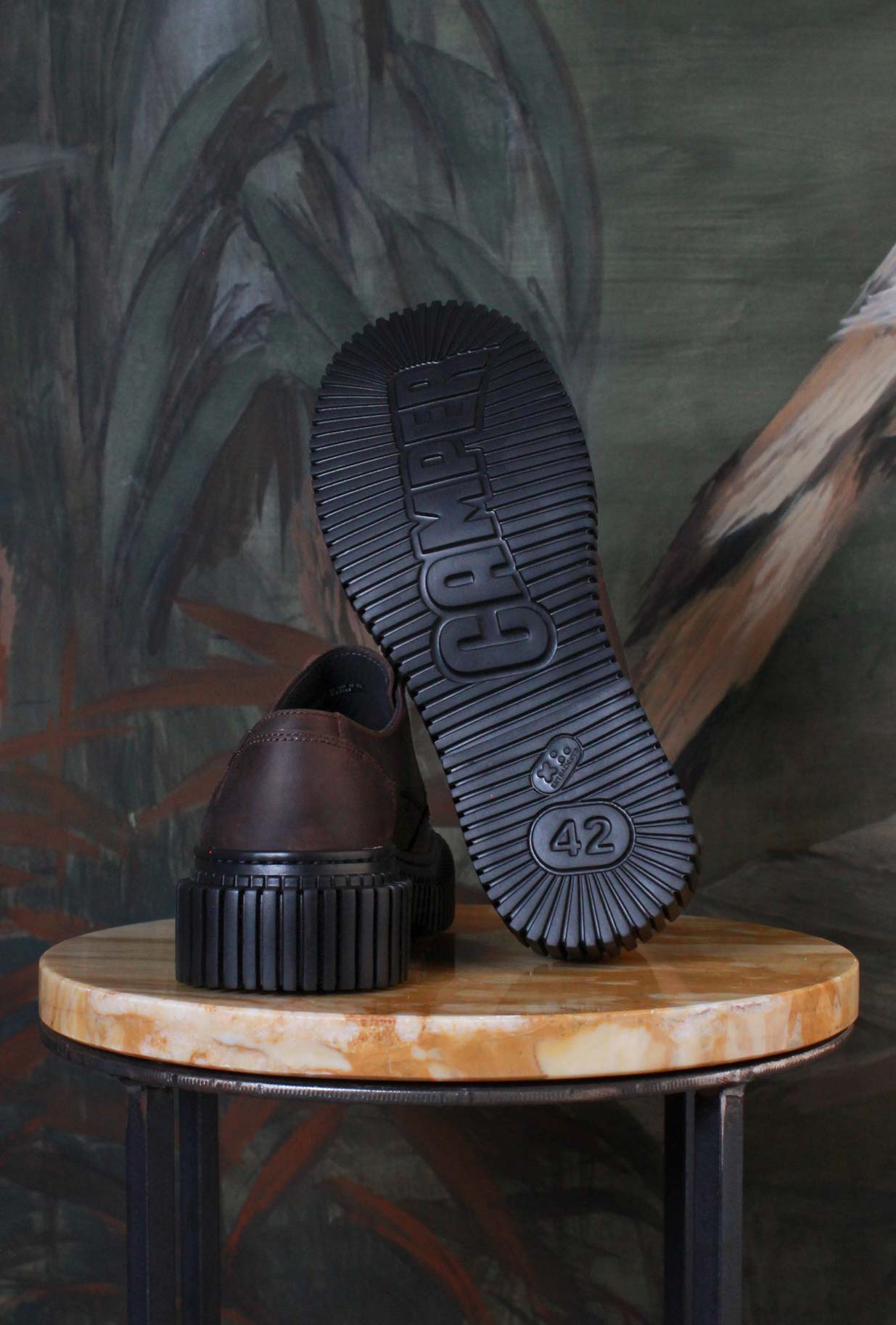Scarpa stringata derby pix berlin con suola chunky extralight della maison camper in nabuk brown