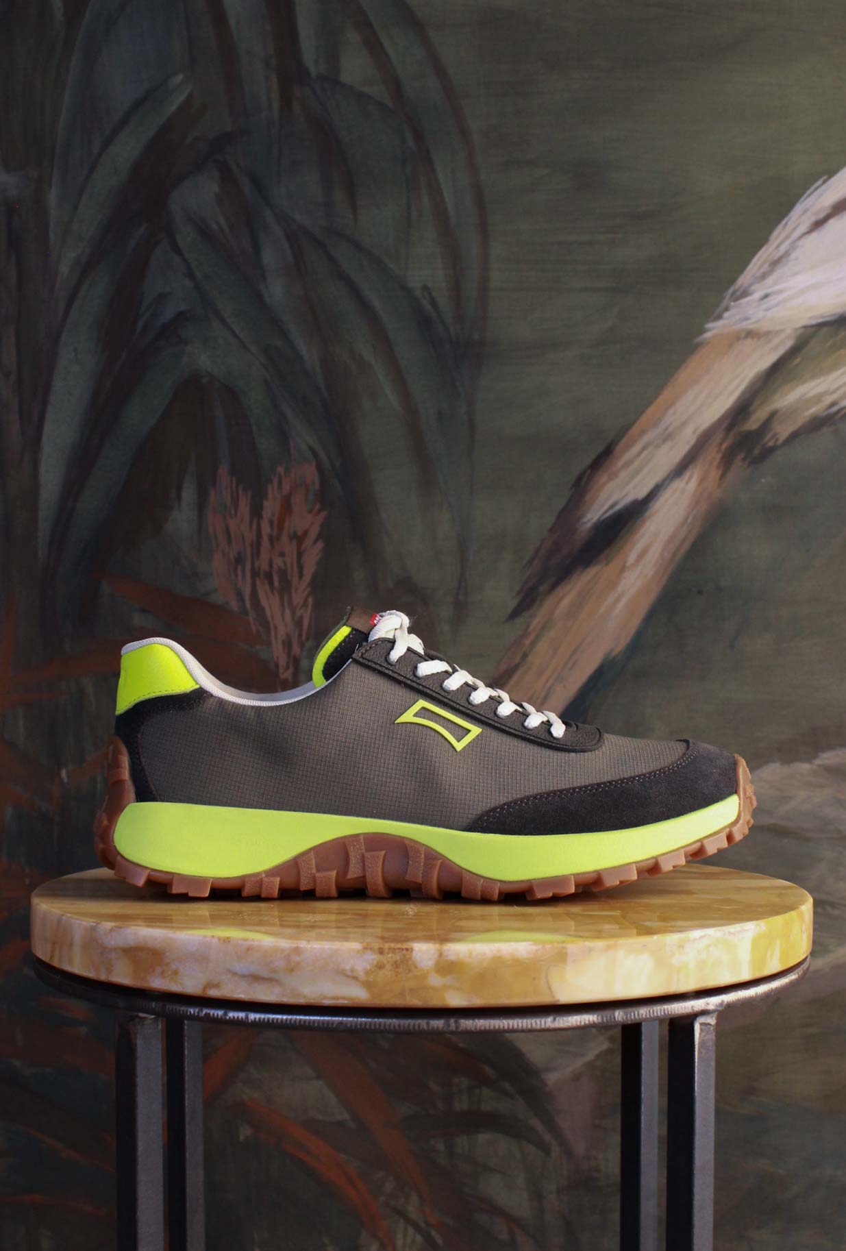 Nuova sneakers drift trail di camper lab uomo con suola vibram color meteor green