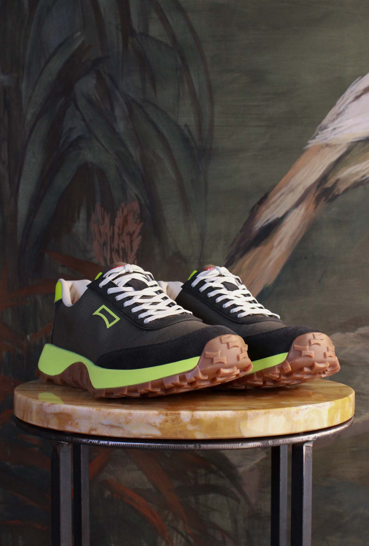 Nuova sneakers drift trail di camper lab uomo con suola vibram color meteor green