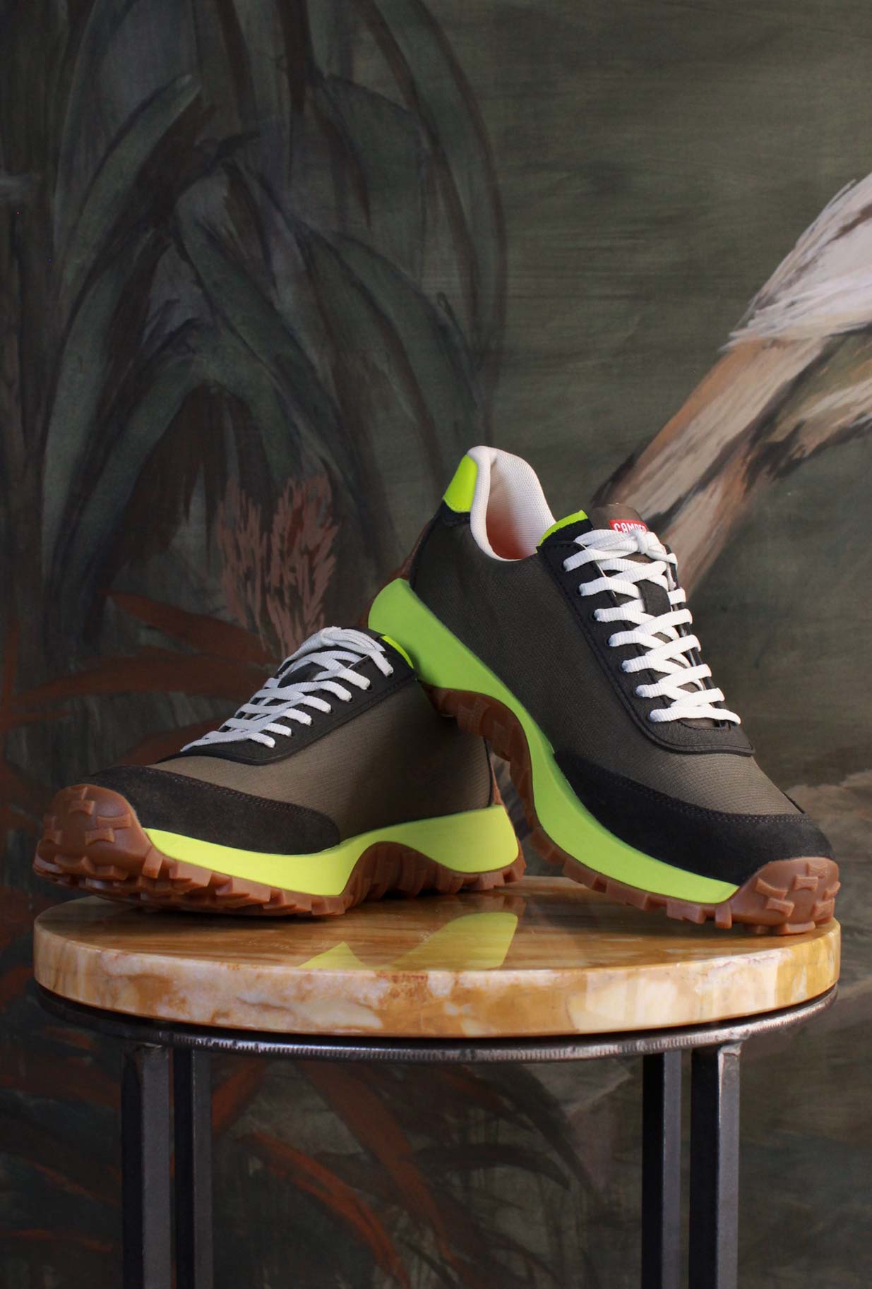 Nuova sneakers drift trail di camper lab uomo con suola vibram color meteor green