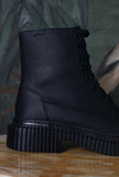 stivaletto anfibio di camper con suola extralight pix berlin in pelle nabuck black da uomo