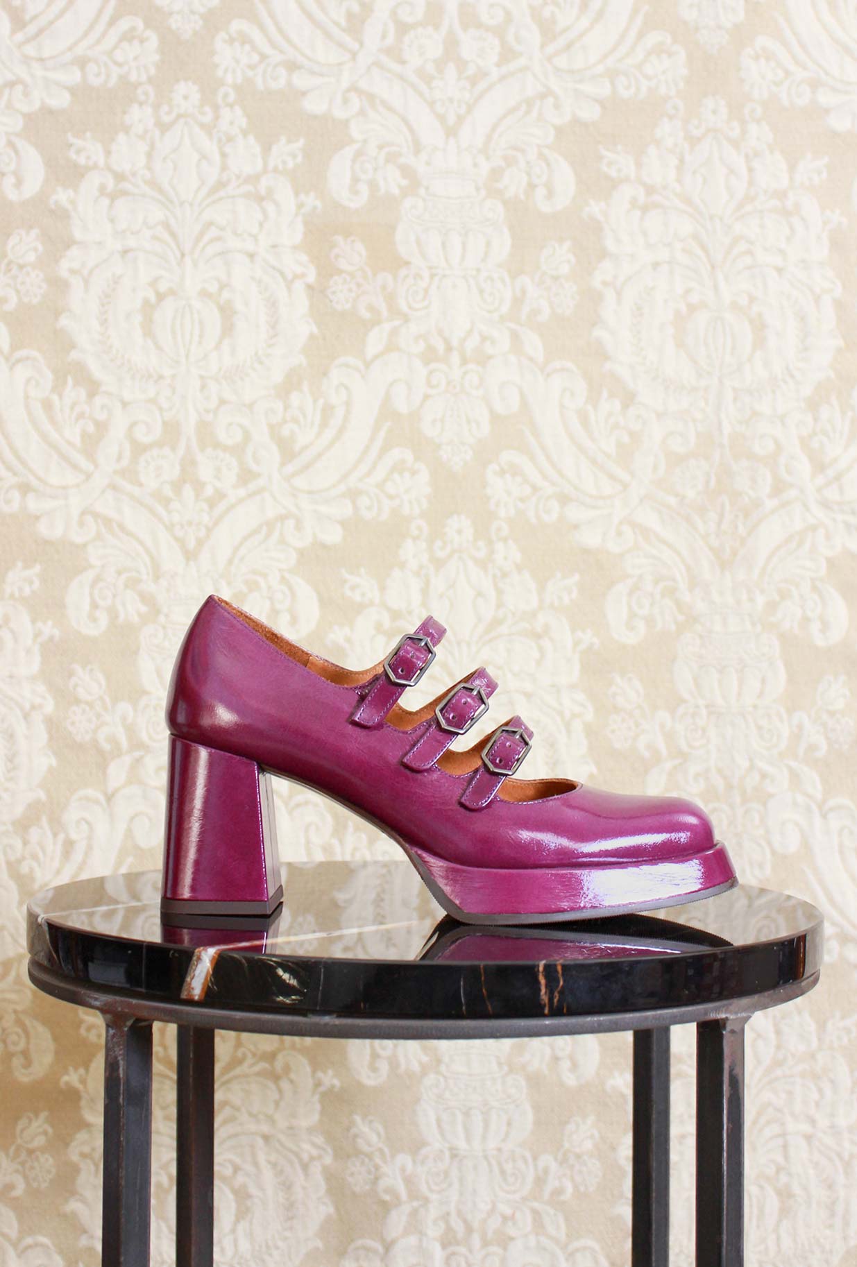 Décolleté di Chie MIhara Katya con plateau e tacco 075mm color maserati purple
