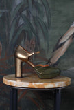 Chie Mihara Fall Winter Décolleté Plateau Carini Retrò Chic Olive Green Antique Gold