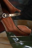 Chie Mihara Fall-Winter Décolleté Plateau Carini Retrò-Chic Olive Green Antique Gold