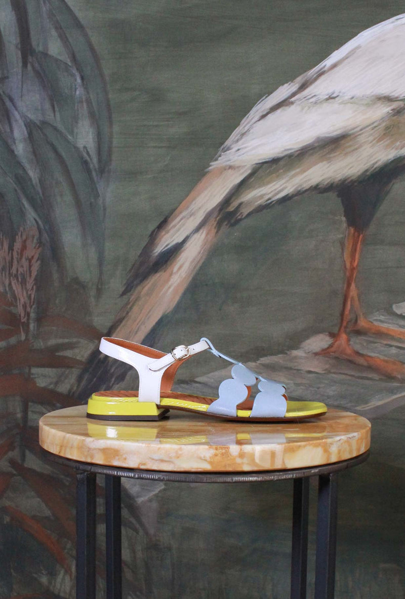 sandalo basso tyka di chie mihara in pelle verniciata lemon sorrento ss26 donna 