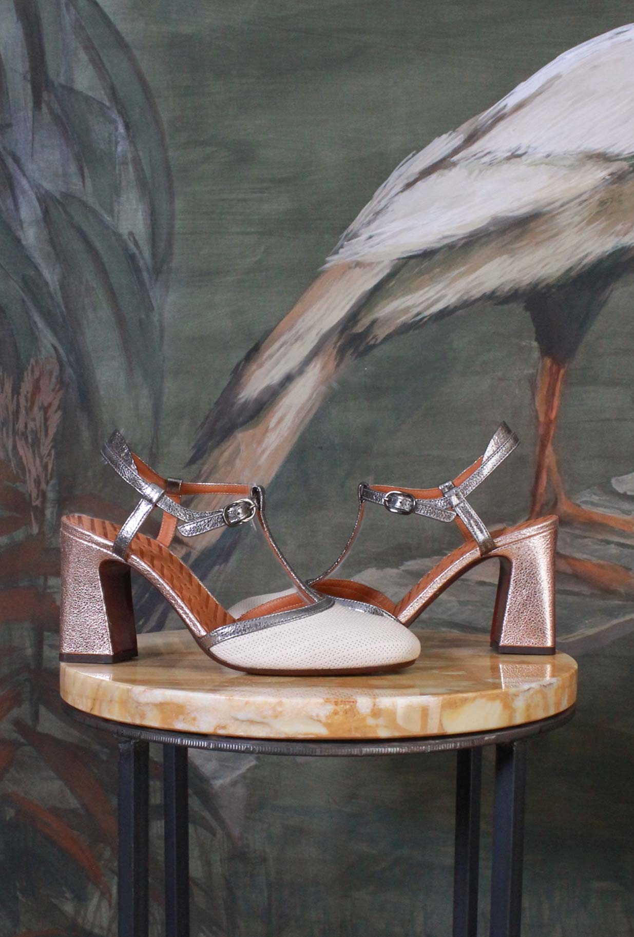 Slingback Mahedi di chie mihara tacco alto 085 con tacco in pelle rose gold e tomaia avorio
