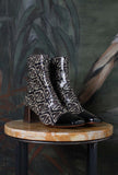 Chie Mihara &nbsp Stivaletto Volkiria  70’s Snake Diamonds Antique Gold trendy 