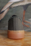 Sneaker Tender Army di D.A.T.E. reinterpreta lo stile casual con un tocco urbano e contemporaneo
