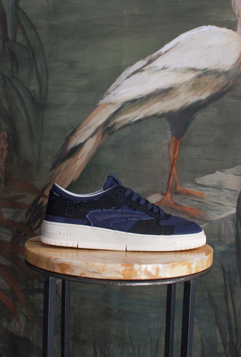 Sneaker Torneo Fringed di D.A.T.E. combina estetica minimal e spirito sporty-chic