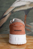Sneakers Torneo Fringed di D.A.T.E. combinano estetica minimal e spirito sporty-chic
