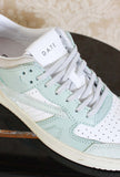 Date sneakers torneo da donna bicolor nelle nuances primaverili white and water