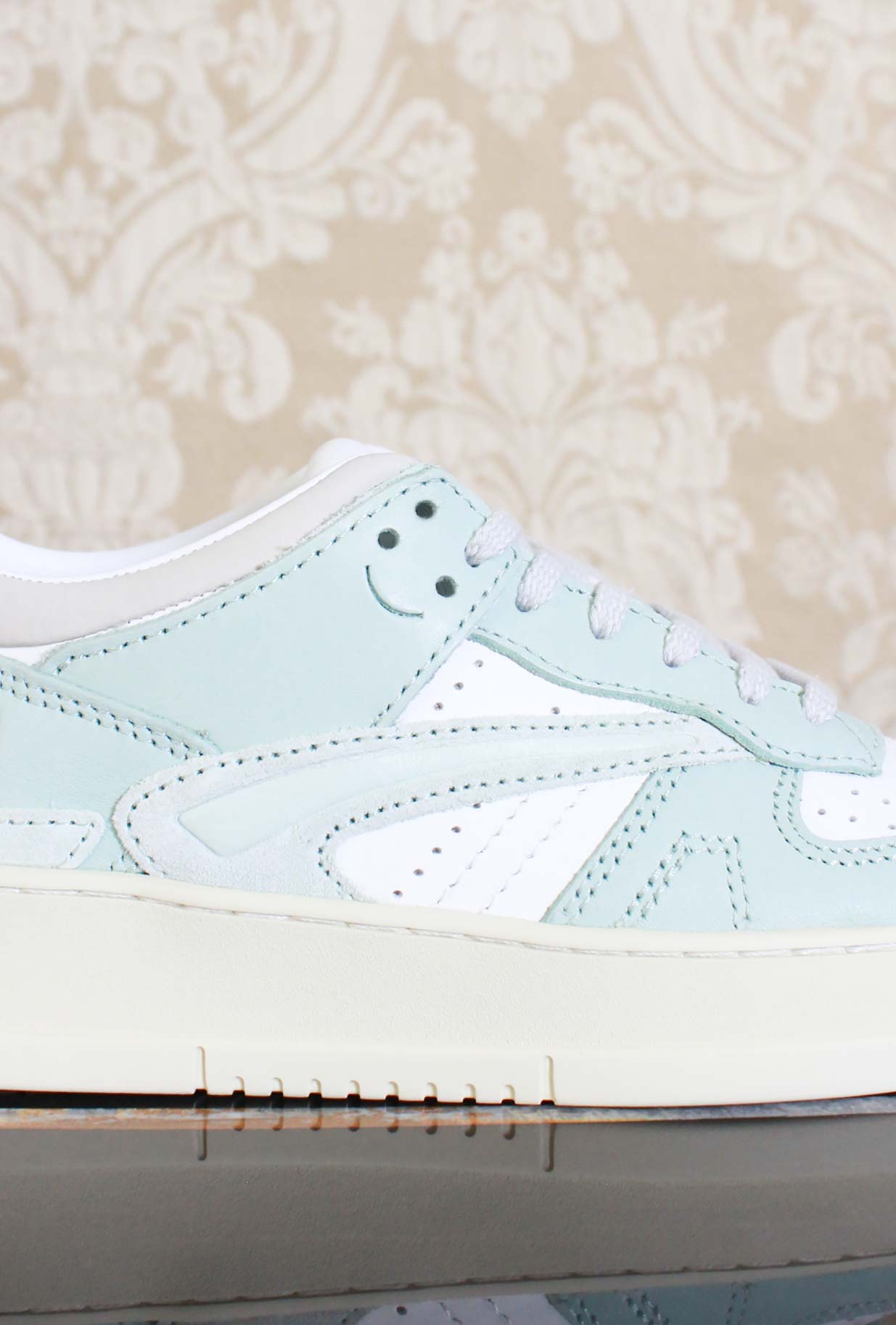 Date sneakers torneo da donna bicolor nelle nuances primaverili white and water