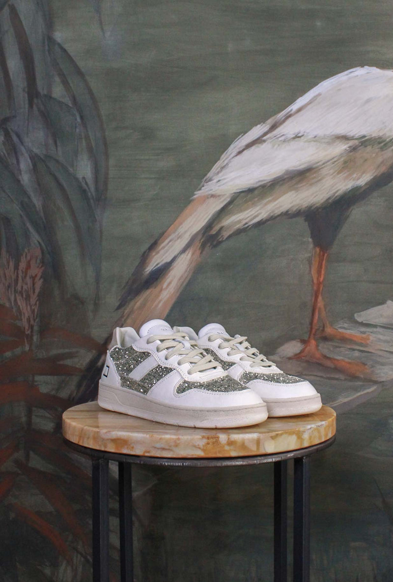 D.A.T.E. sneaker da tennis anni ’70 modello Court 2.0. in glitter color Platinum da Donna