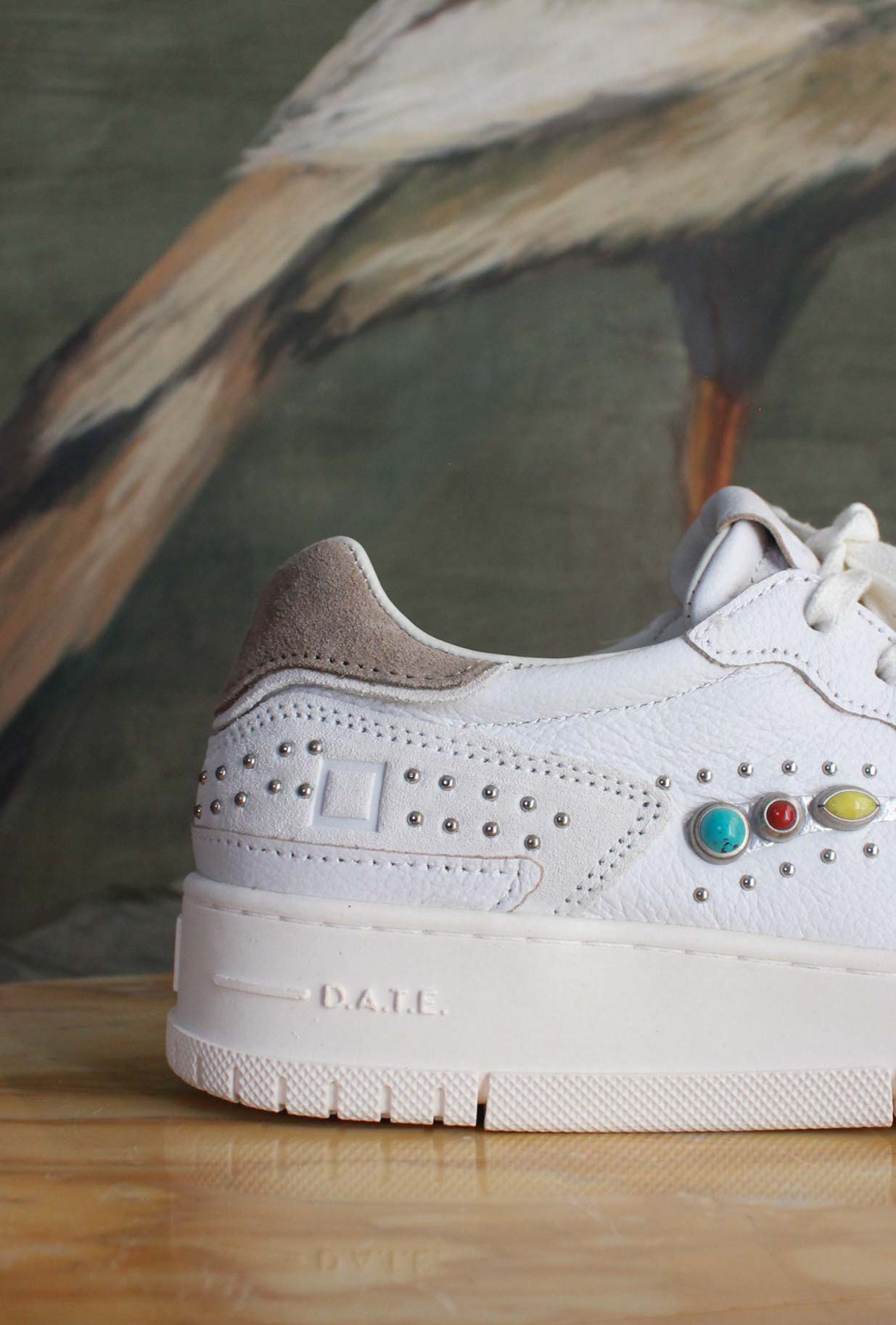 Sneakers Torneo Pure Studs White di D.A.T.E. combinano estetica minimal e spirito sporty-chic da Donna