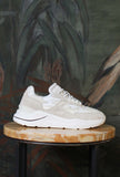 D.A.T.E. design audace sneakers Fuga della Maison Chunky 70’s natural speciale dall’inedito teddy FUGA scarpa running