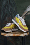 nuova sneakers athleta di date color giallo e azzurro e beige in nylon e suede estate 25 uomo