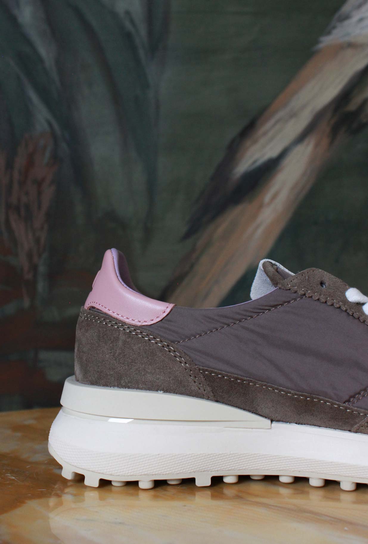 Sneakers Athleta D.A.T.E modello Athleta in nylon di colore Taue da donna