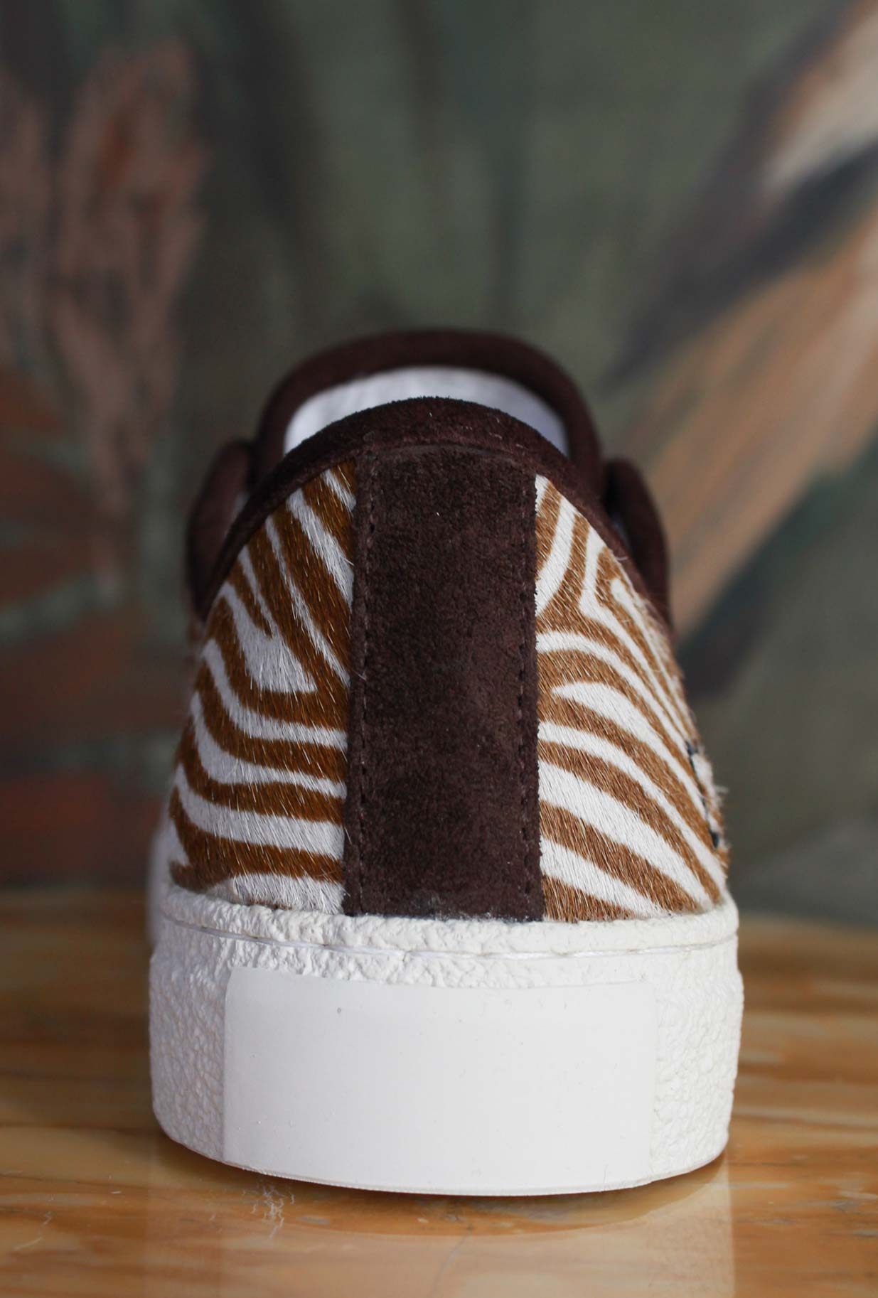 nuova sneakers tender di date con tomaia in pony animalier zebra da donna fw 25/26
