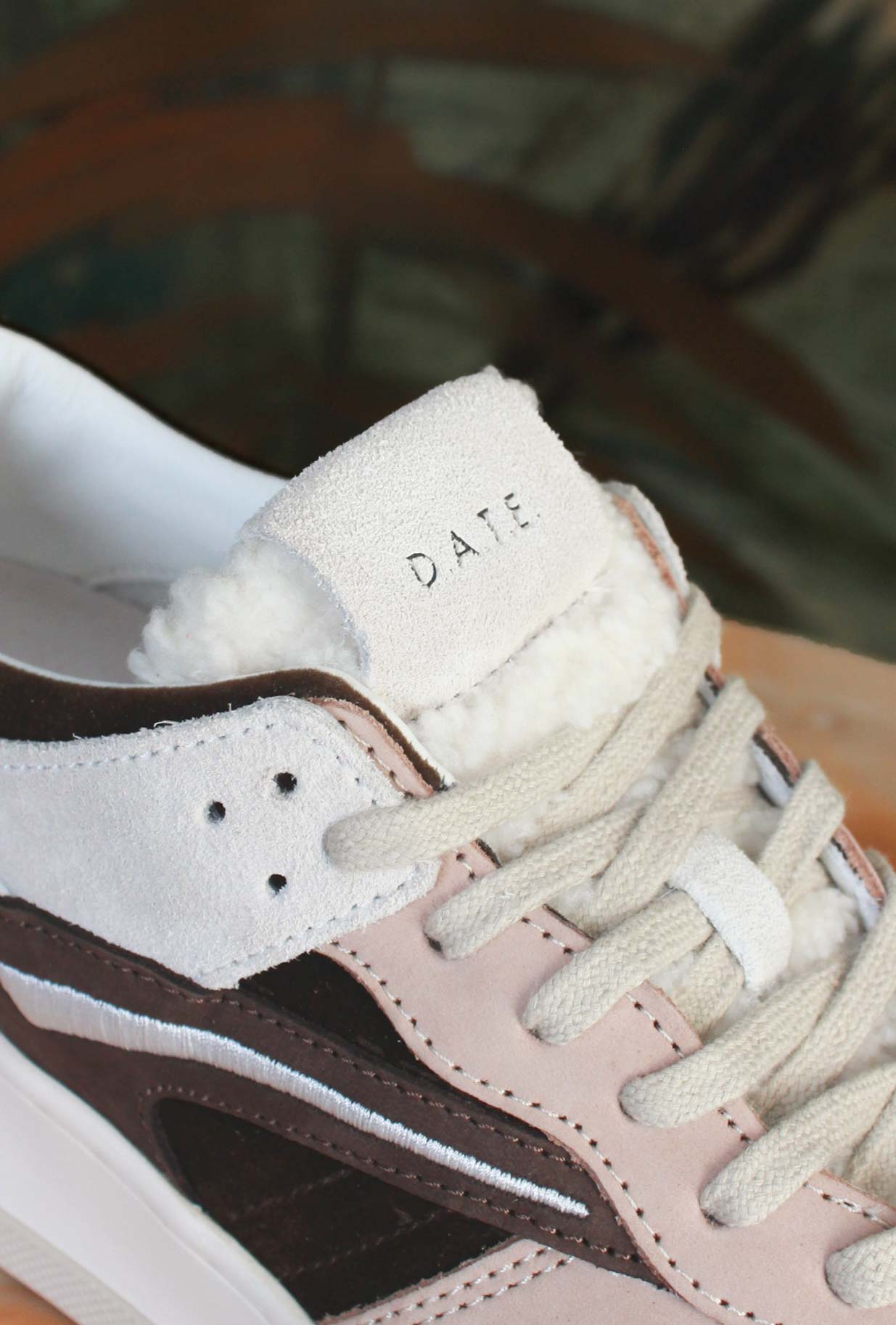 D.A.T.E. sneakers torneo pop violet caratterizzata da una pregiata pelle retro’ 70’s perfetta per ogni look fall winter