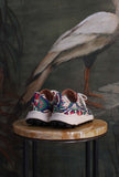 Flower Mountain reinterpreta l'iconica Sneakers Running Pampas con un'inedita stampa Ikat da Donna