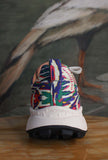 Flower Mountain reinterpreta l'iconica Sneakers Running Pampas con un'inedita stampa Ikat da Donna