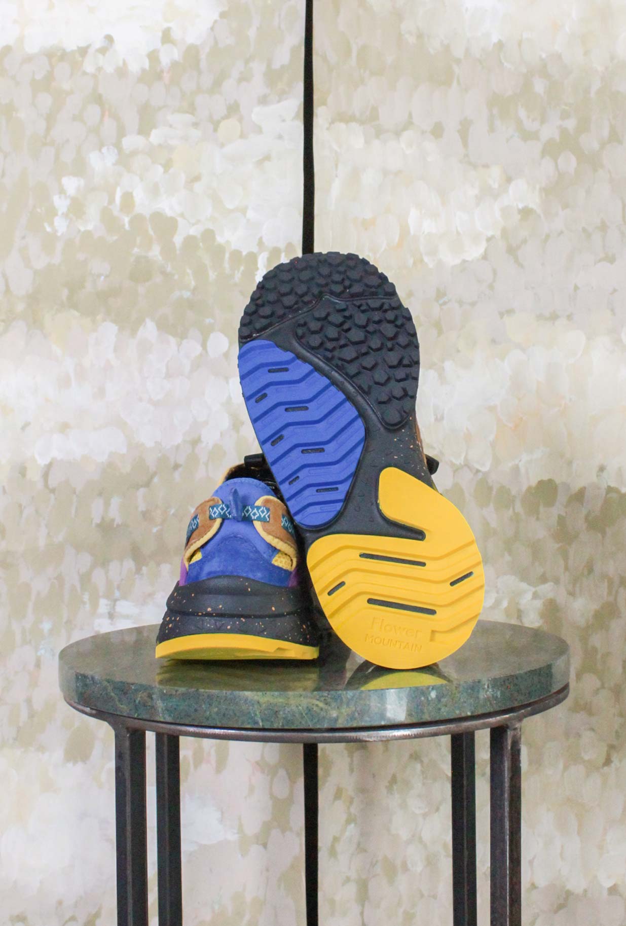 Sneakers Kazana Fall di Flower Mountain  mix di Suede e Lycra in vibrante combinazione cromatica Orange-Yellow-Bordeaux da Uomo