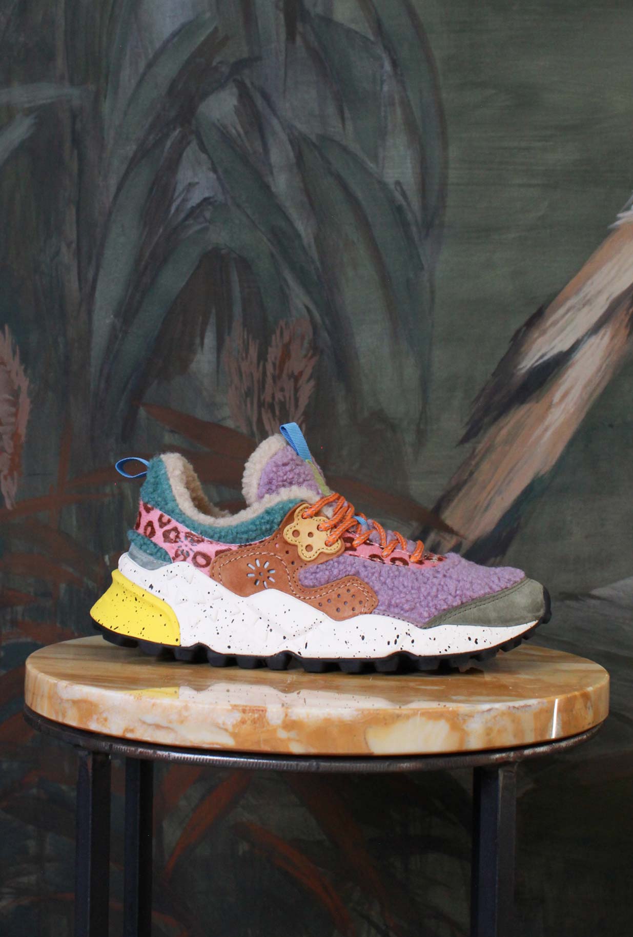 sneakers kotetsu di flower mountain da donna in suede e teddy color grey lilla e light brown