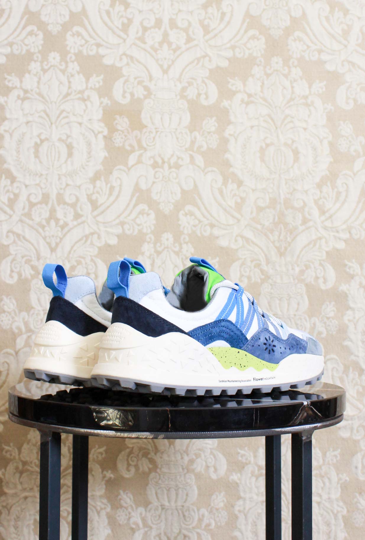 Nuova sneakers washi di flower mountain in suede nylon color blu white