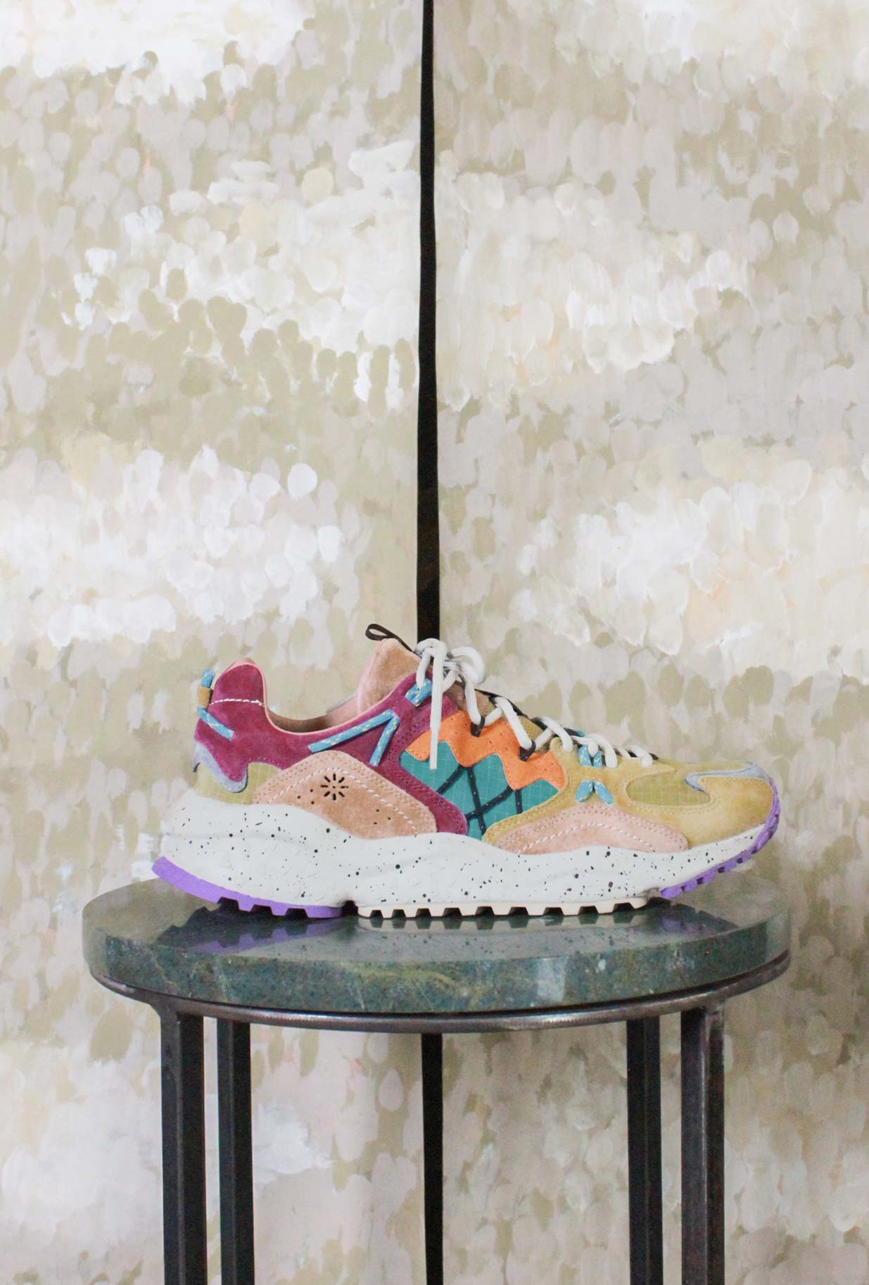 Sneaker Yamabushi Man Flower Mountain versione Suede-Nylon nell’esclusiva combinazione di tonalità Mais-Khaki-Orange da Uomo