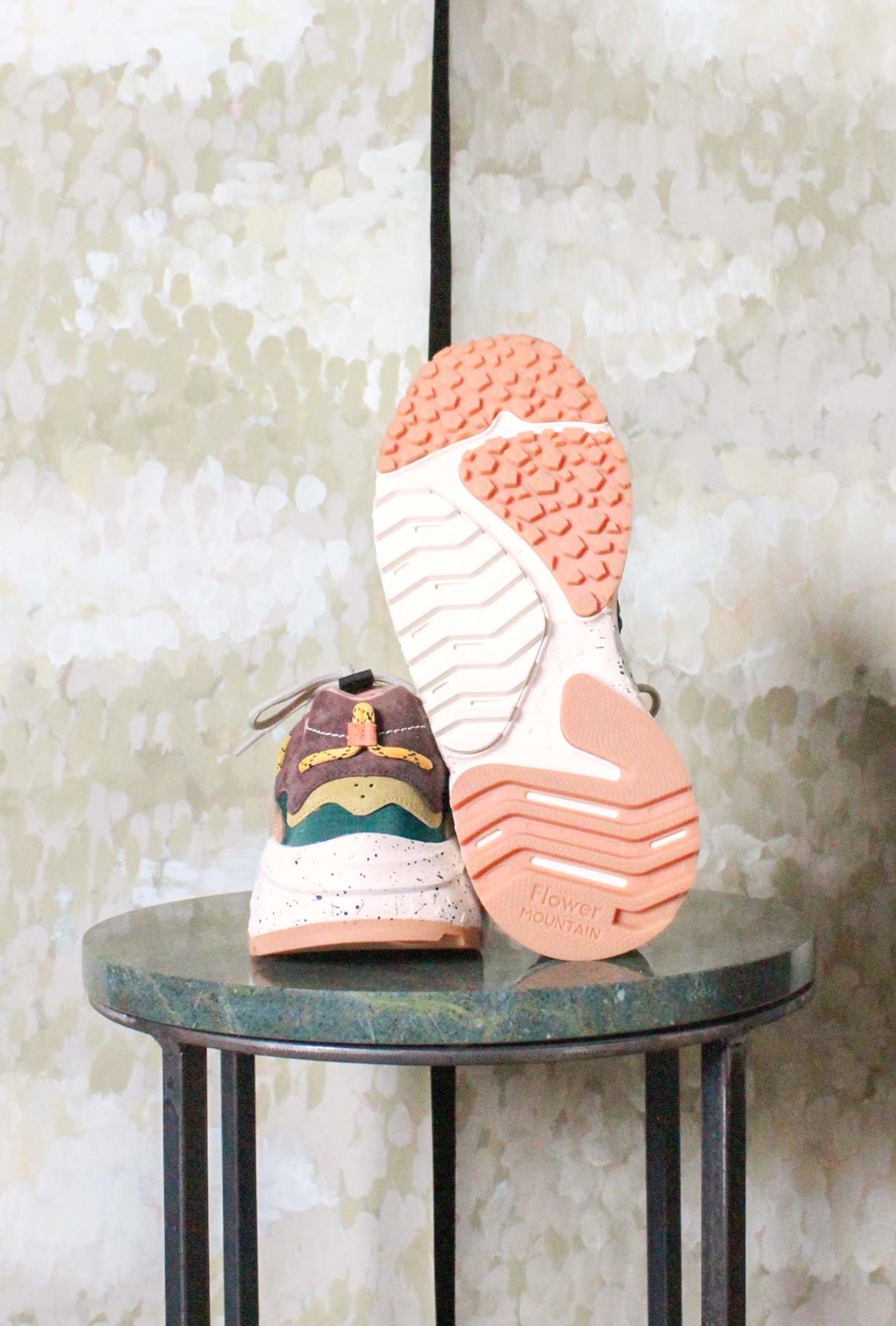 Sneaker trekking/running Flower Mountain Yamabushi Man versione Suede-Nylon  tonalità Dark Brown-Green Bottle-Zucca