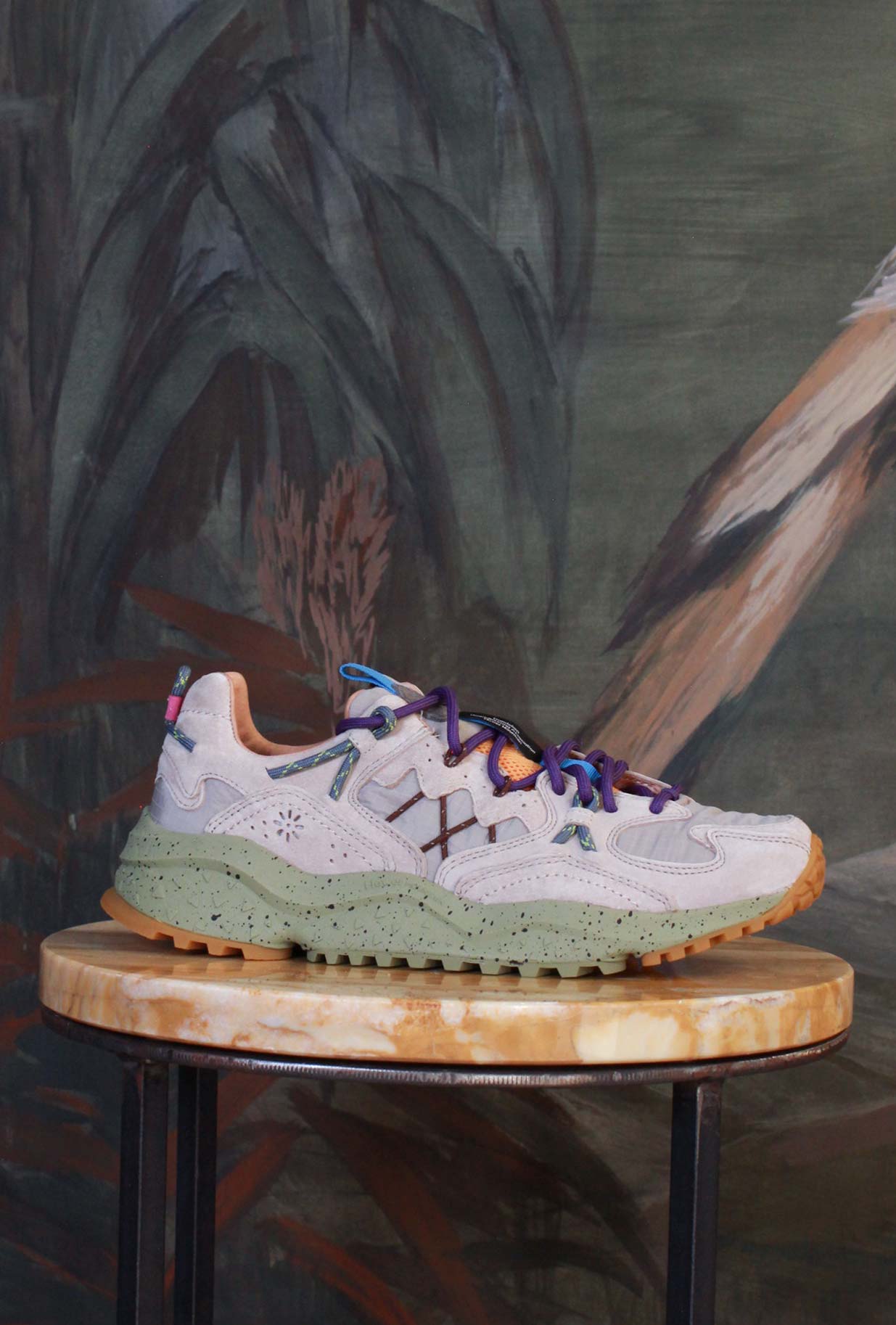 Sneakers yamabushi di flower mountain da uomo realizzata in nylon ripstop e suede color cloud grey