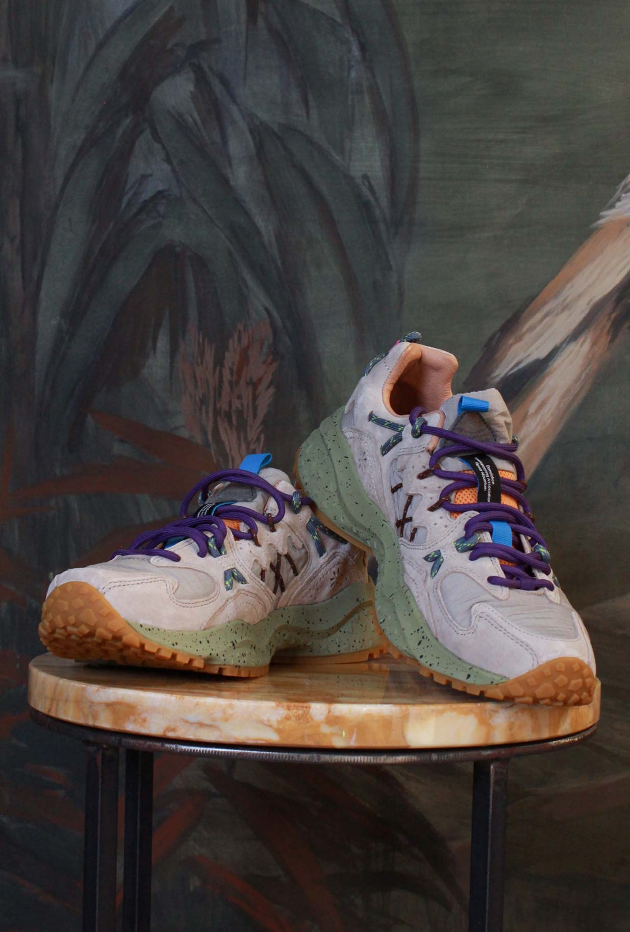 Sneakers yamabushi di flower mountain da uomo realizzata in nylon ripstop e suede color cloud grey