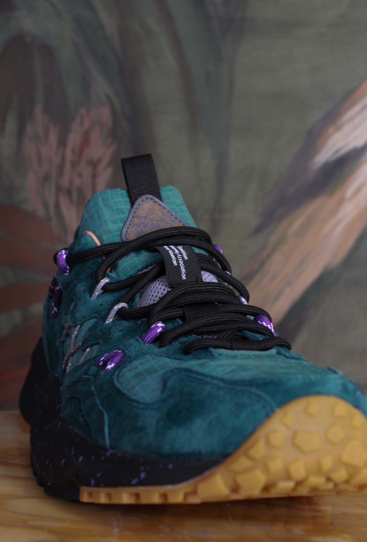 Sneakers yamabushi di flower mountain da uomo in nylon ripstop e suede color green bottle
