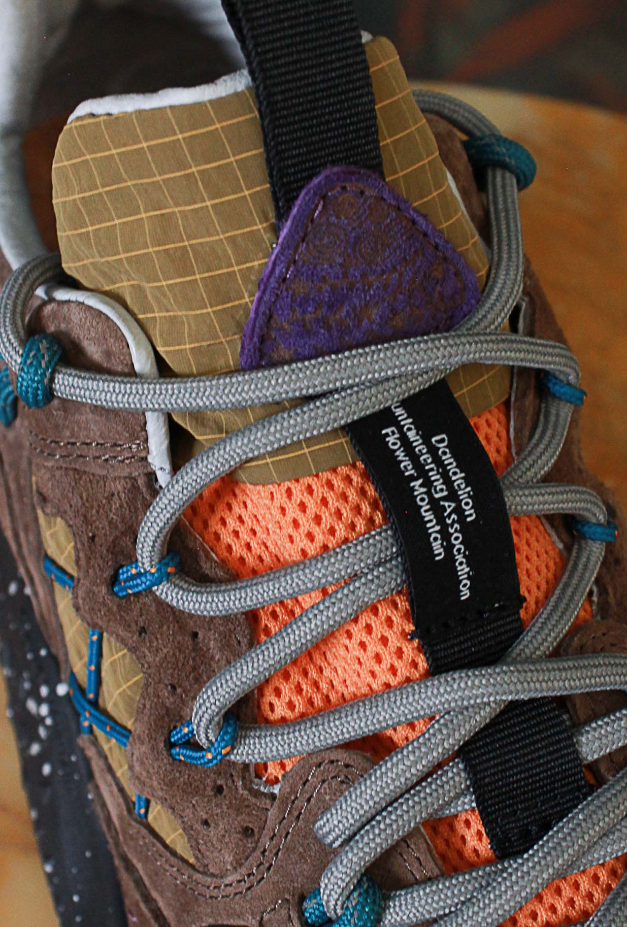 Flower Mountain Sneakers trekking/running Yamabushi Man Suede-Nylon Brown-Anthracite 