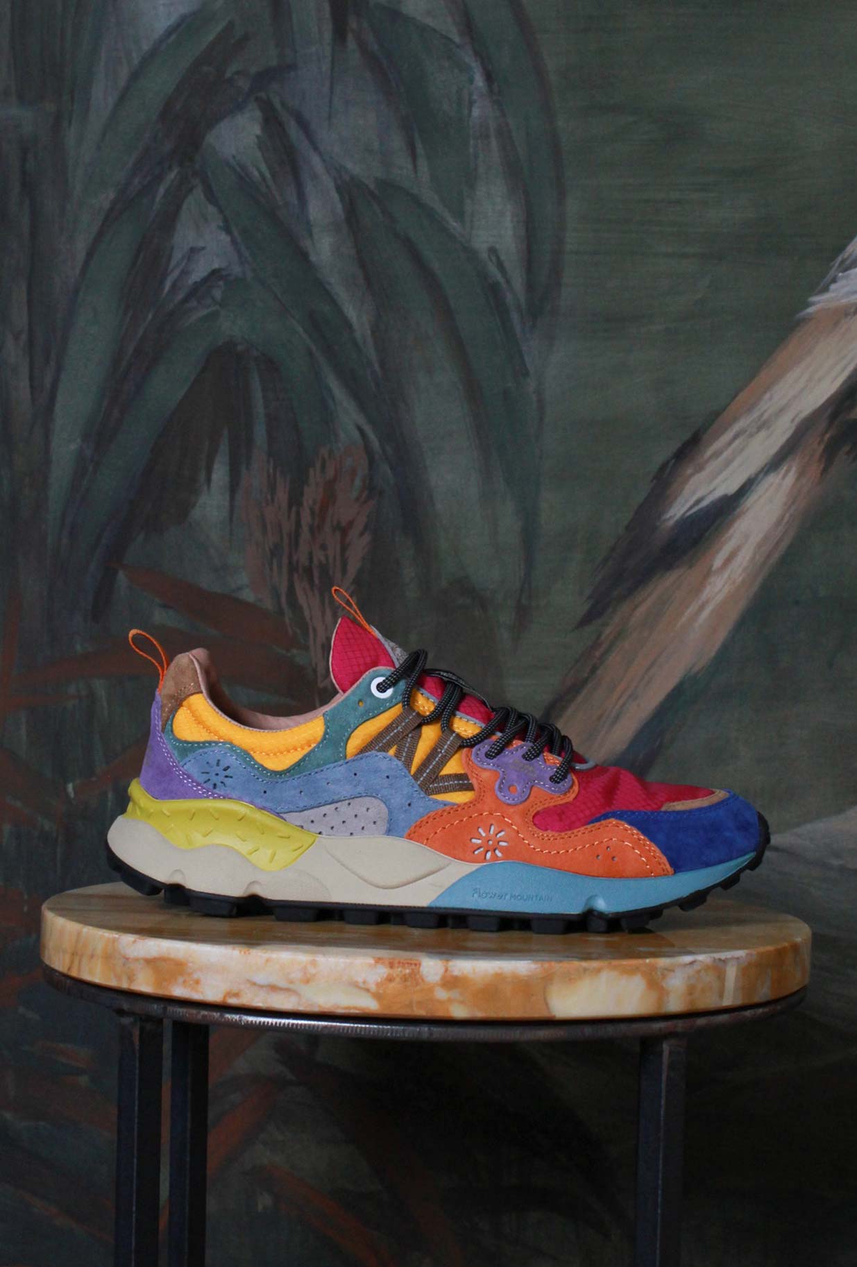 Sneakers Yamano Suede Nylon della Flower Mountain di materiali pregiati di colore Antracite Mud Deep Blue da uomo