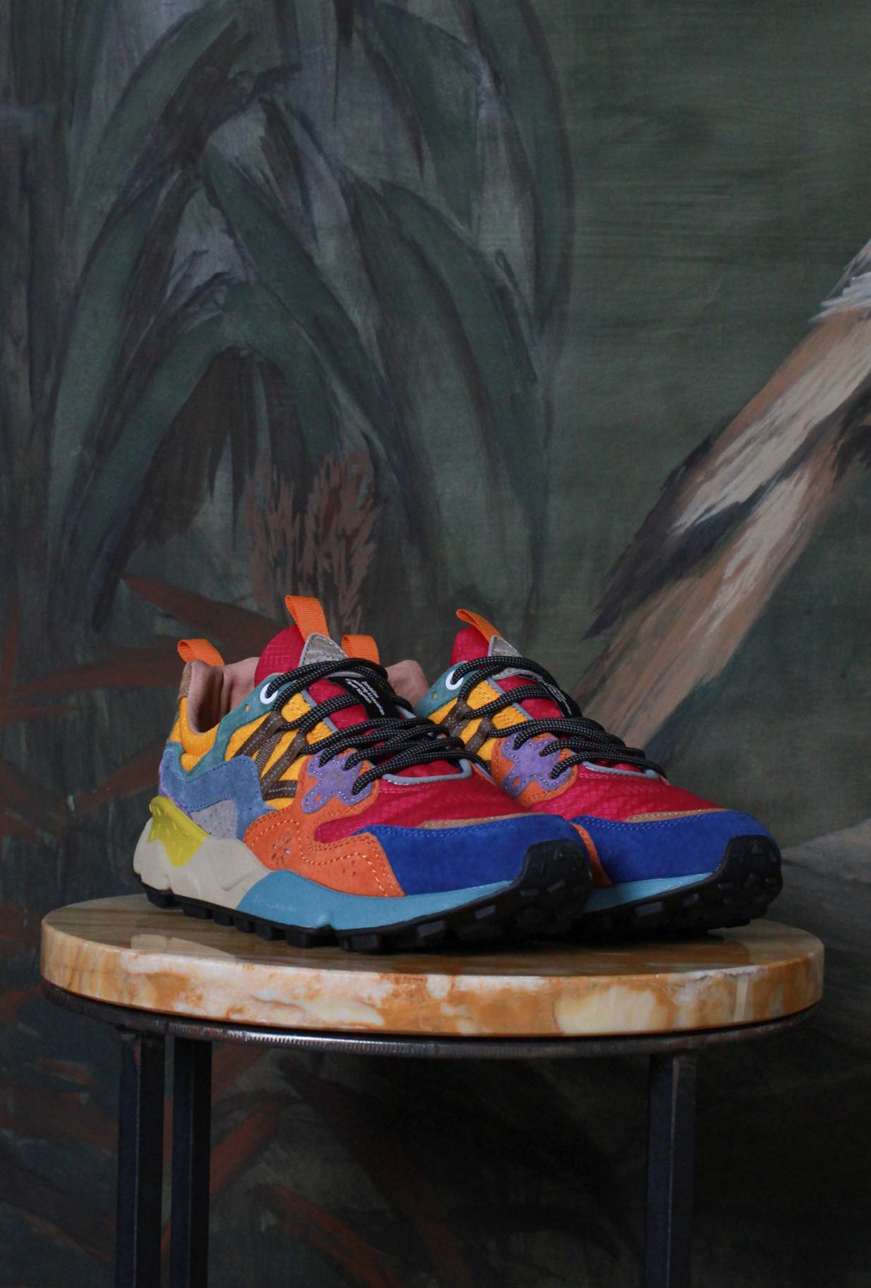 Sneakers Yamano Suede Nylon della Flower Mountain di materiali pregiati di colore Antracite Mud Deep Blue da uomo