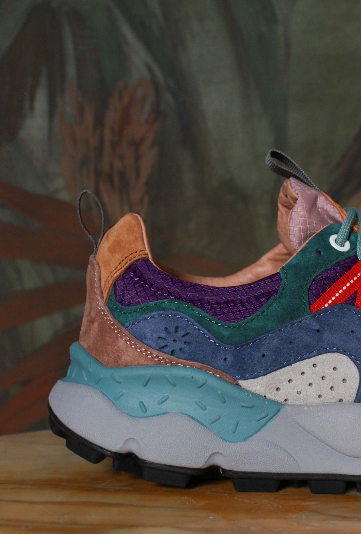 Sneakers Yamano Suede Nylon della Flower Mountain di materiali pregiati di colore Antracite Mud Deep Blue da uomo