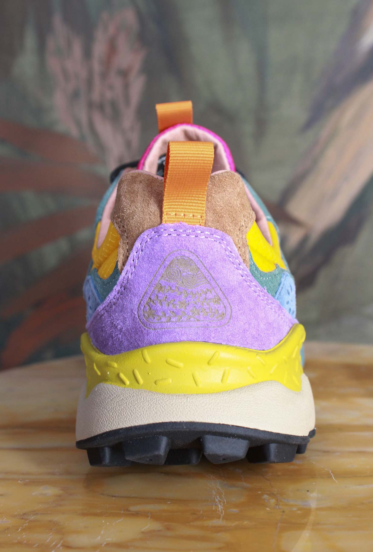 Sneakers Yamano Suede Nylon della Flower Mountain di materiali pregiati di colore Antracite Mud Deep Blue da uomo